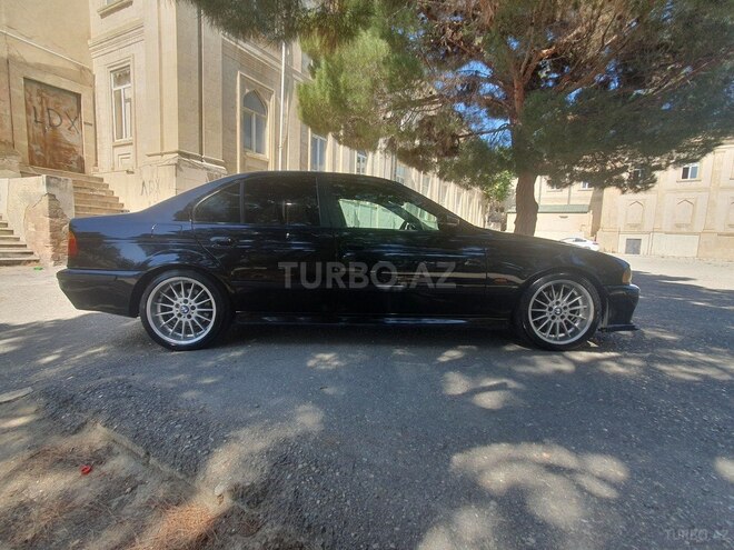 BMW 528 1999, 264,000 km - 2.8 l - Bakı