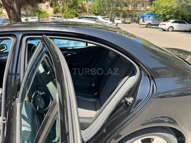 Mercedes E 220 d 2006, 244,860 km - 2.2 l - Bakı
