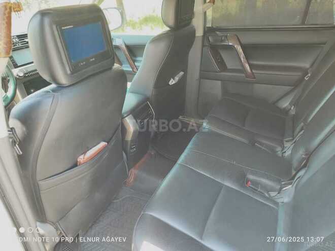 Toyota Land Cruiser Prado 2010, 255,000 km - 2.7 л - Salyan