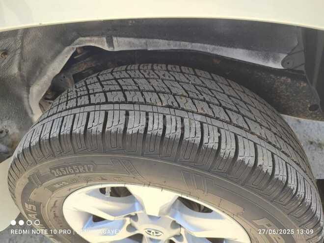 Toyota Land Cruiser Prado 2010, 255,000 km - 2.7 л - Salyan