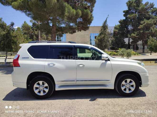 Toyota Land Cruiser Prado 2010, 255,000 km - 2.7 л - Salyan
