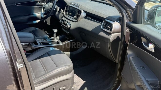 Kia Sorento-5