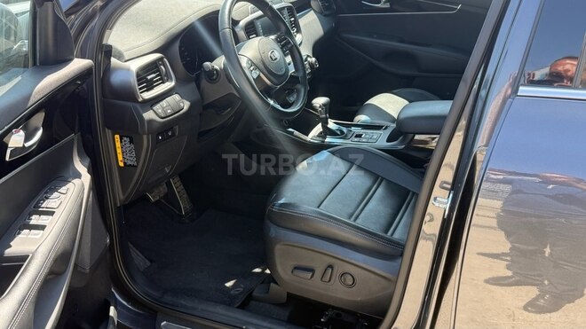 Kia Sorento-3