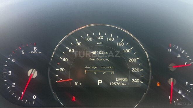 Kia Sorento-13