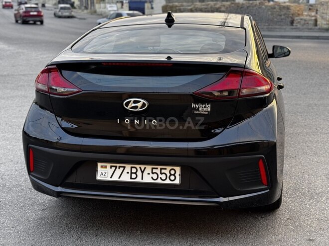 Hyundai IONIQ-2