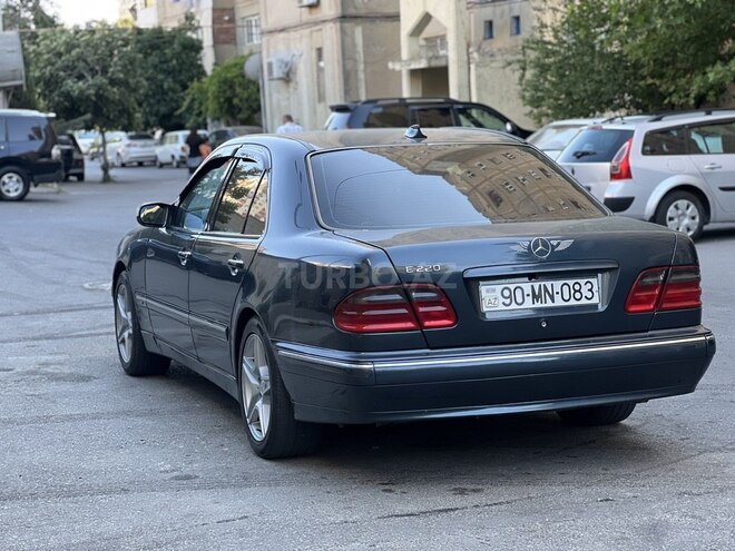 Mercedes E 220 d 2000, 321,242 km - 2.2 l - Bakı
