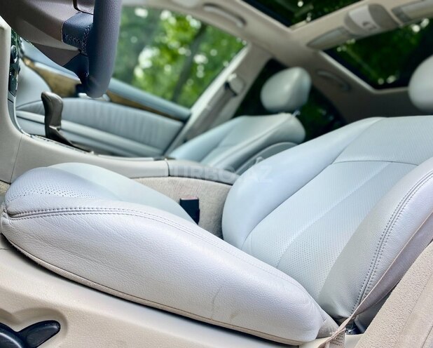 Mercedes E 240 2004, 245,800 km - 2.6 l - Masallı