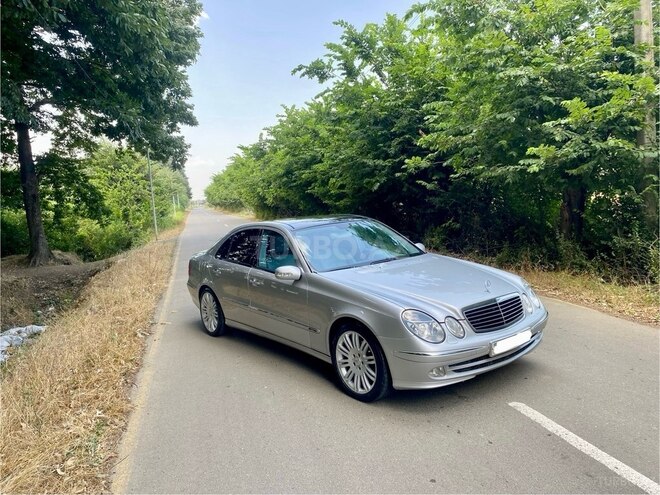 Mercedes E 240 2004, 245,800 km - 2.6 l - Masallı