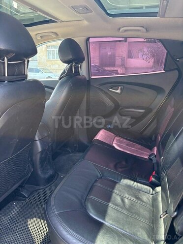 Hyundai Tucson 2009, 216,000 km - 2.0 л - Bakı