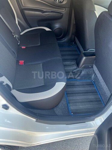 Nissan Note-11