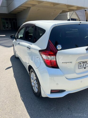 Nissan Note-8