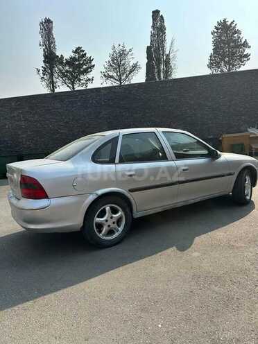 Opel Vectra 1997, 310,000 km - 1.8 l - Bakı