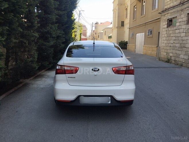 Kia Rio 2016, 128,000 km - 1.4 l - Bakı