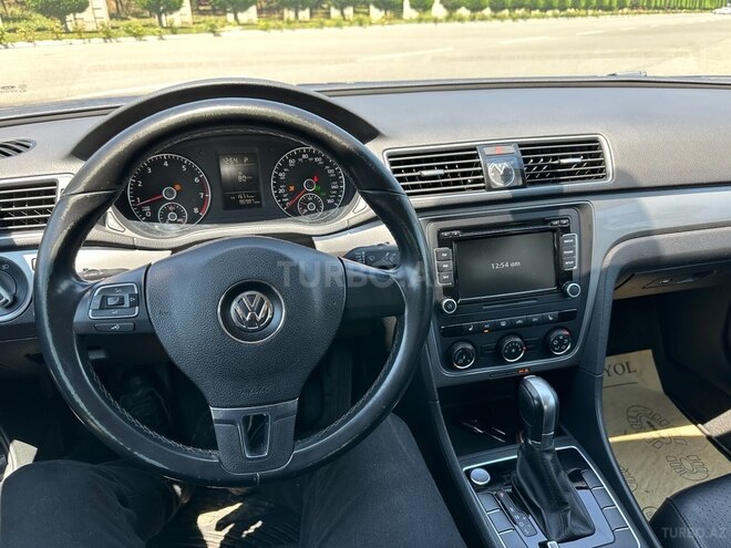 Volkswagen Passat 2015, 139,992 km - 1.8 l - Gəncə