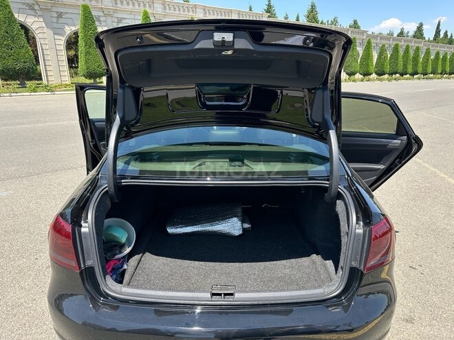 Volkswagen Passat 2015, 139,992 km - 1.8 l - Gəncə