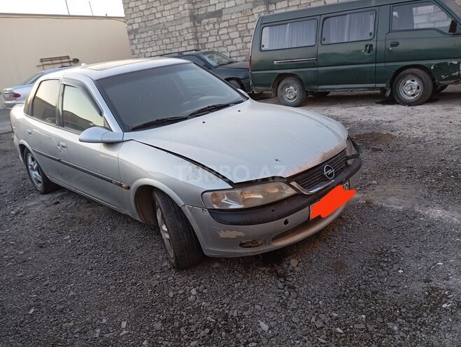 Opel Vectra 1997, 310,000 km - 1.8 l - Bakı