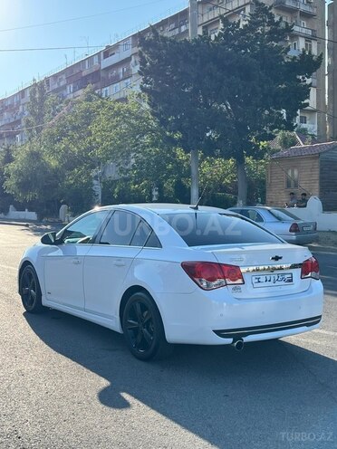 Chevrolet Cruze-6