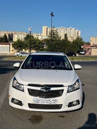 Chevrolet Cruze-1