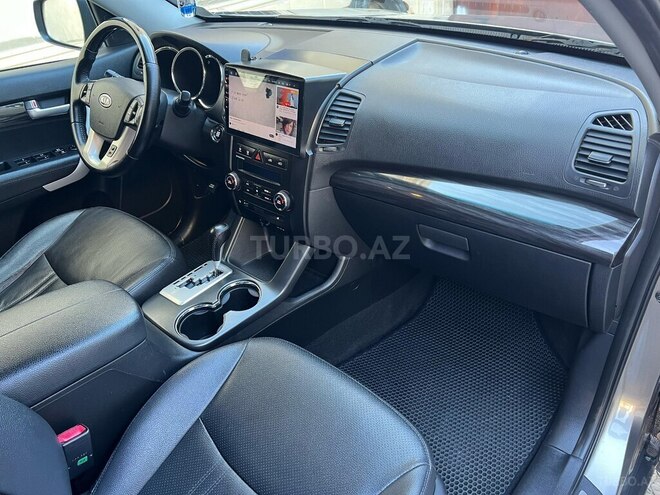 Kia Sorento 2011, 223,300 km - 2.0 l - Bakı