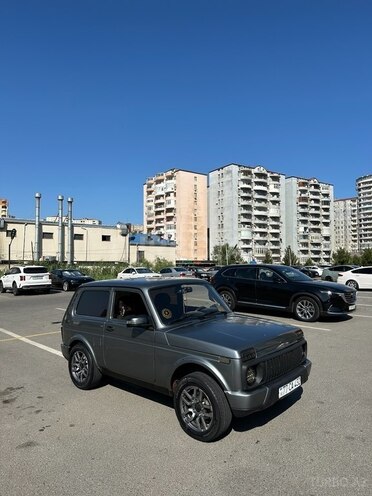 LADA (VAZ) Niva-13