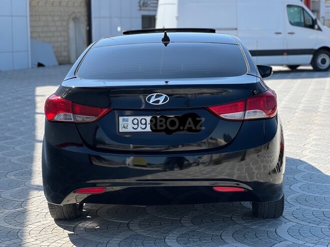 Hyundai Elantra 2011, 242,000 km - 1.8 l - Bakı