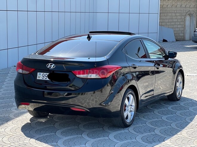 Hyundai Elantra 2011, 242,000 km - 1.8 l - Bakı