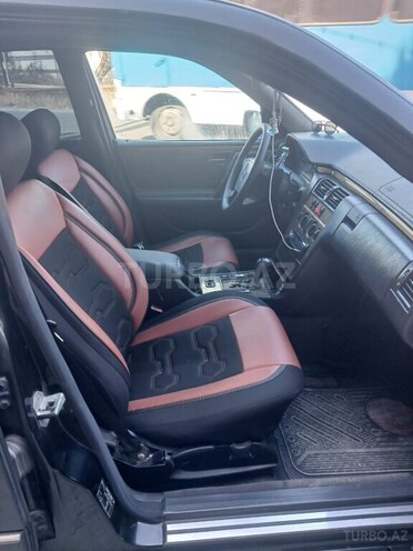 Mercedes E 240 1998, 428,000 km - 2.4 l - Bakı