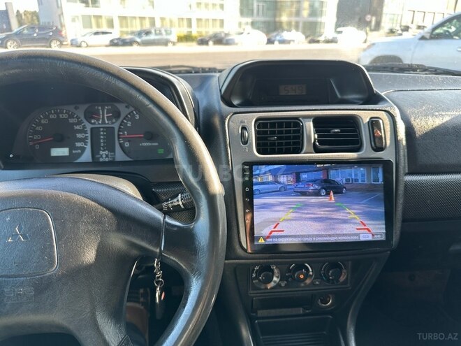 Mitsubishi Pajero io 2000, 276,000 km - 2.0 л - Bakı