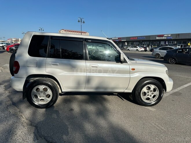 Mitsubishi Pajero io 2000, 276,000 km - 2.0 л - Bakı