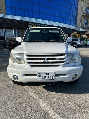 Mitsubishi Pajero io 2000, 276,000 km - 2.0 л - Bakı