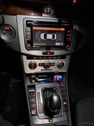 Volkswagen Passat 2012, 175,000 km - 1.8 л - Bakı