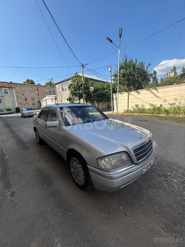 Mercedes C 180 1995, 384,000 km - 1.8 л - Bakı