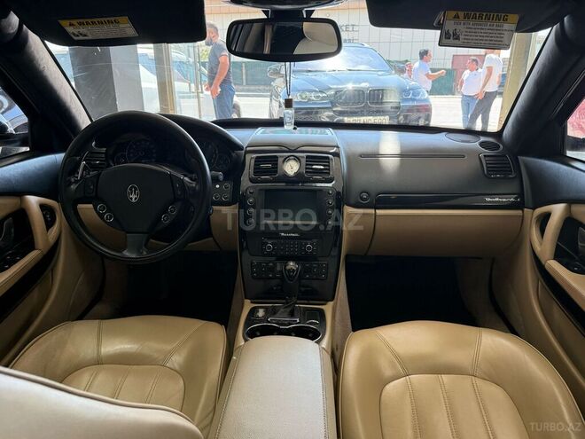 Maserati Quattroporte 2011, 91,000 km - 4.7 l - Bakı