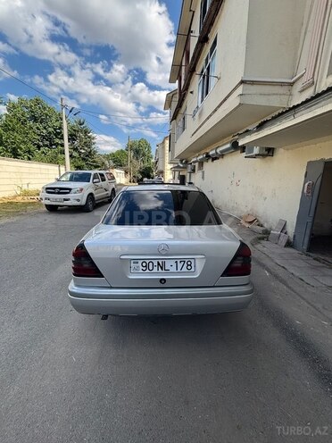 Mercedes C 180 1995, 384,000 km - 1.8 л - Bakı