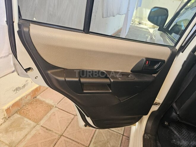 Mitsubishi Pajero io 2001, 215,000 km - 2.0 l - Bakı