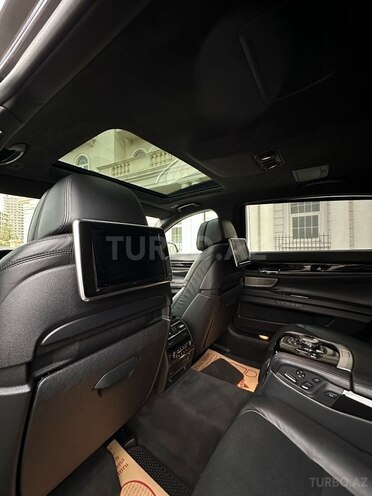 BMW 750 2015, 200,000 km - 4.4 l - Bakı