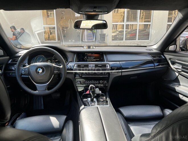 BMW 750 2015, 200,000 km - 4.4 l - Bakı