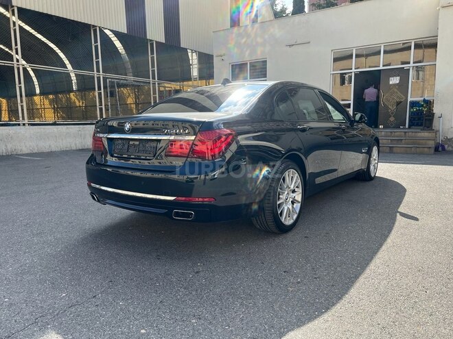 BMW 750 2015, 200,000 km - 4.4 l - Bakı