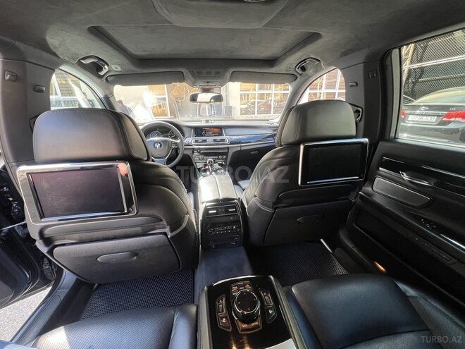 BMW 750 2015, 200,000 km - 4.4 l - Bakı