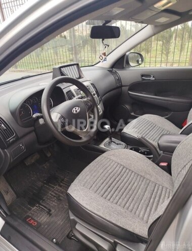 Hyundai i30 2008, 241,000 km - 1.6 l - Bakı