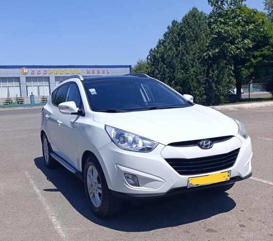 Hyundai ix35 2013, 193,000 km - 2.0 л - Qazax