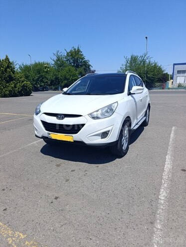 Hyundai ix35 2013, 193,000 km - 2.0 л - Qazax