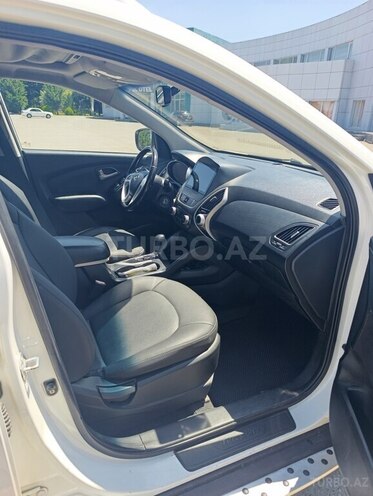 Hyundai ix35 2013, 193,000 km - 2.0 л - Qazax