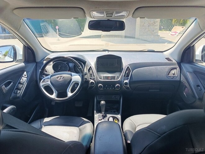 Hyundai ix35 2013, 193,000 km - 2.0 л - Qazax