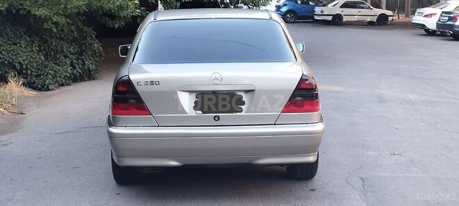 Mercedes C 230 2000, 246,884 km - 2.3 л - Bakı