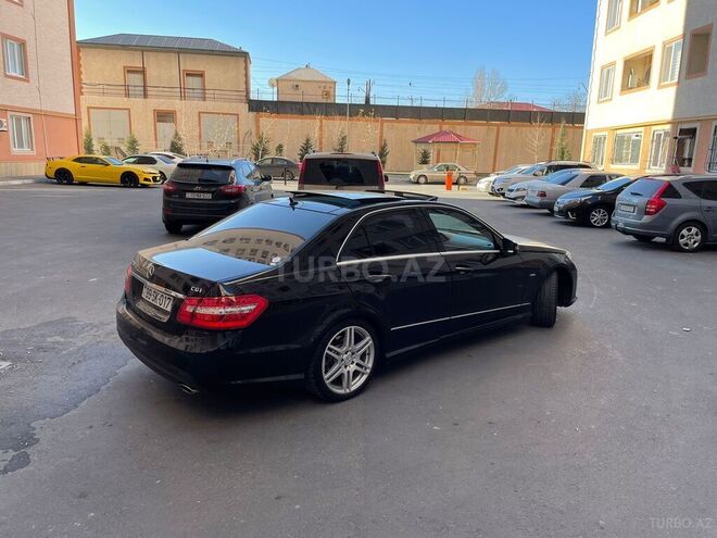 Mercedes E 250 2009, 155,000 km - 1.8 l - Sumqayıt