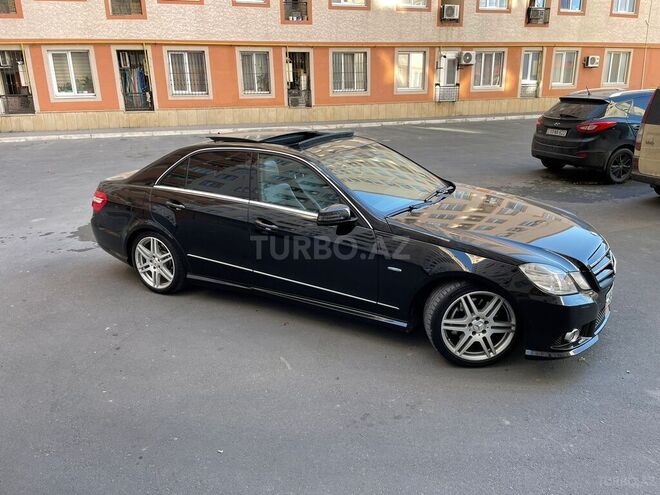 Mercedes E 250 2009, 155,000 km - 1.8 l - Sumqayıt