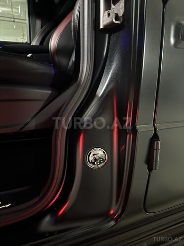 Mercedes G 63 AMG-11