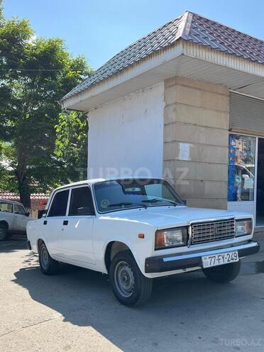LADA (VAZ) 2107 2003, 95,000 km - 1.6 l - Lerik
