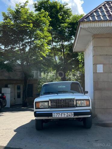 LADA (VAZ) 2107 2003, 95,000 km - 1.6 l - Lerik